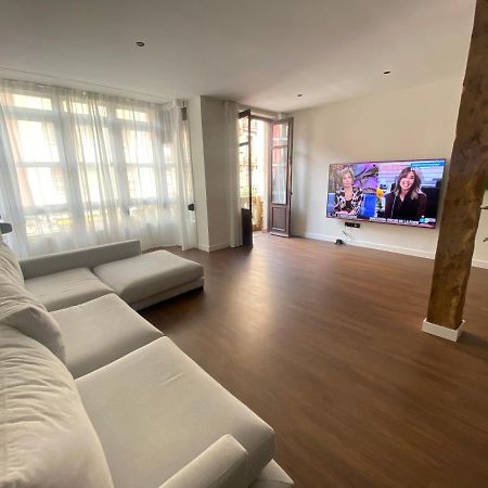 Bilbao Center Apartament Luaran gambar