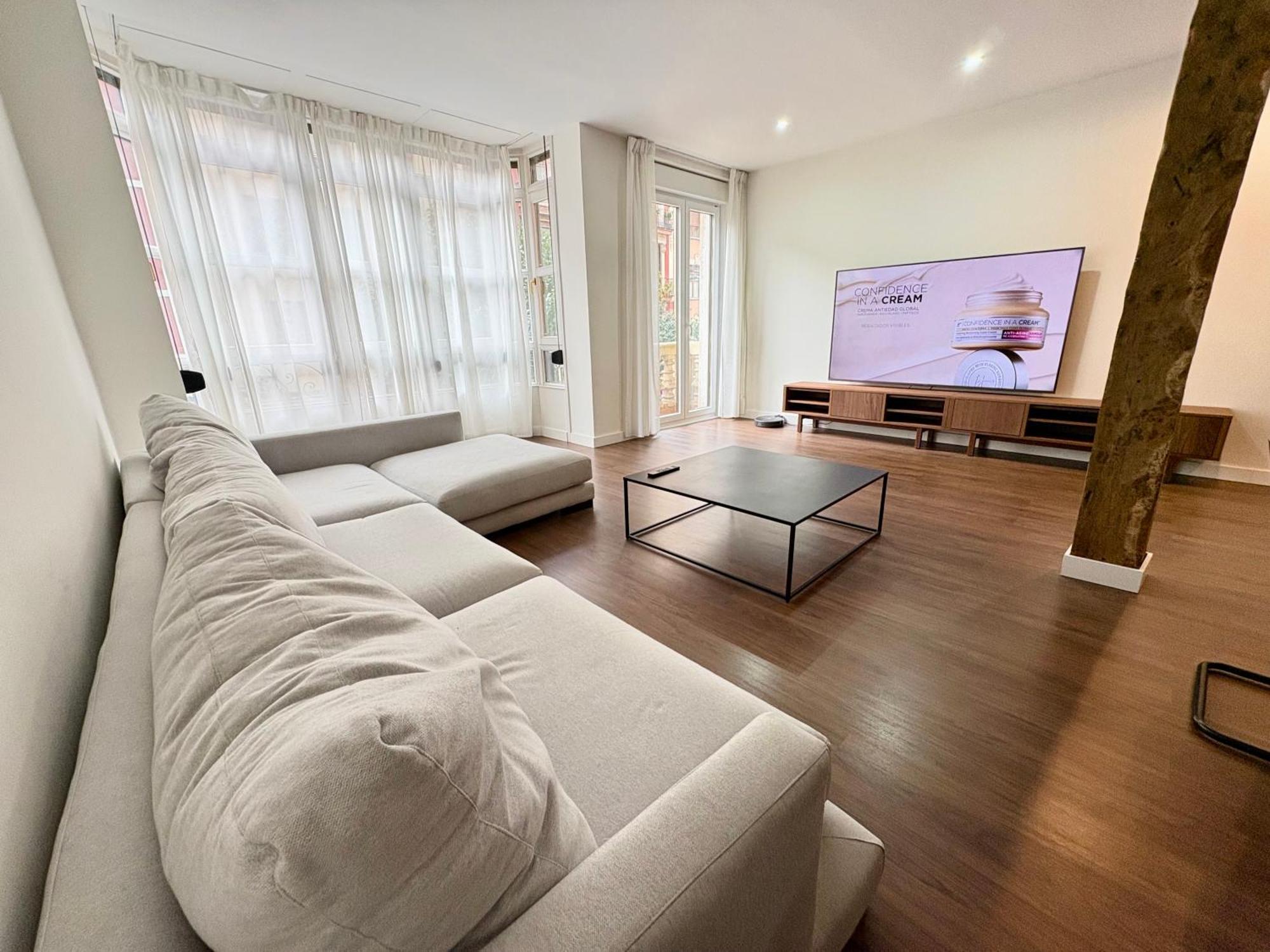 Bilbao Center Apartament Luaran gambar